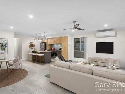 90 Applecross Circuit, Spring Mountain - Thumbnail 3