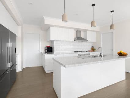 48 Latchford Drive, Mickleham - Thumbnail 3