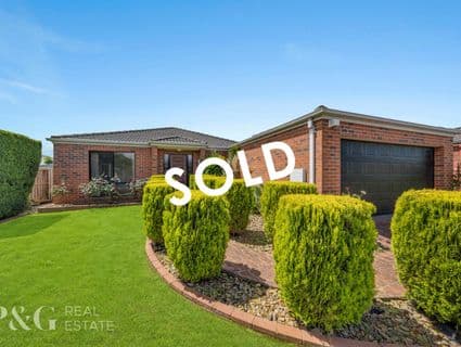 2 Fenton Place, Narre Warren South - Image 1