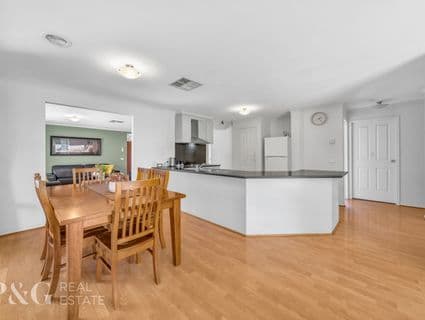 2 Fenton Place, Narre Warren South - Thumbnail 4