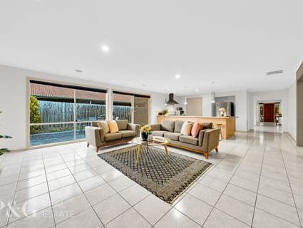 25 Tuileries Rise, Narre Warren South - Thumbnail 2