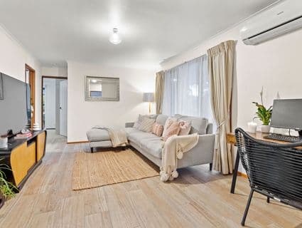 1/11 Anjaya Court, Frankston - Thumbnail 2