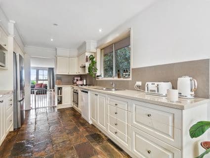 6 Hilton Court, Frankston - Thumbnail 6