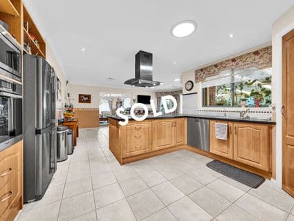 50 Ardblair Terrace, Narre Warren South - Image 1