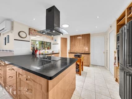 50 Ardblair Terrace, Narre Warren South - Thumbnail 5