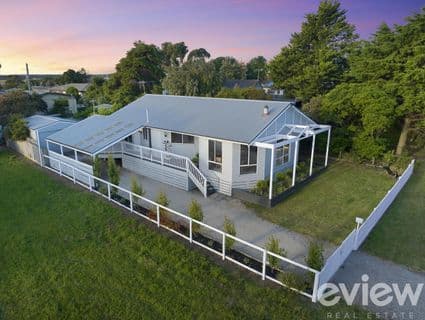 16 Bermuda Bend, Coronet Bay - Thumbnail 3