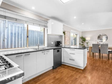 1 Cliveden Close, Narre Warren South - Thumbnail 3