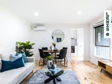 1/4 Kandanga Grove, Bulleen - Image 1