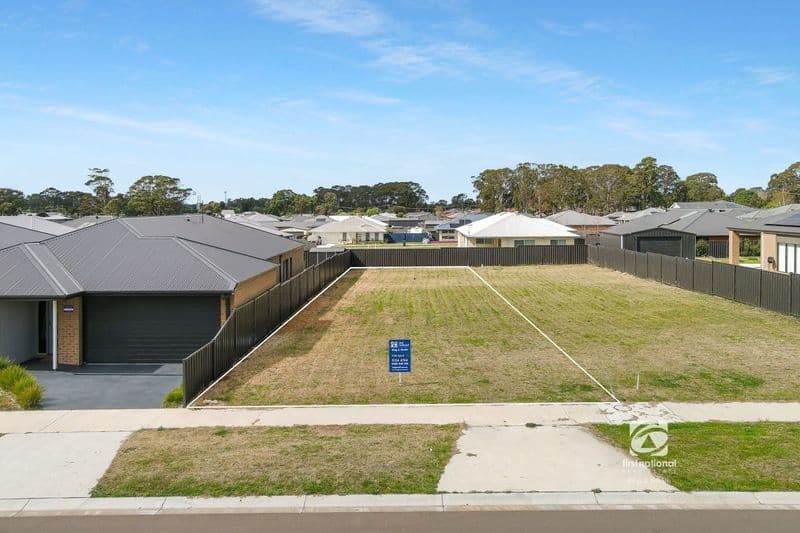12b Ilfracombe Way, Paynesville, VIC 3880, Paynesville - Thumbnail 3