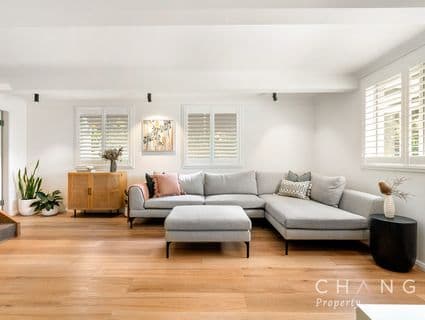 7 Fiesta Crescent, Copacabana - Thumbnail 7