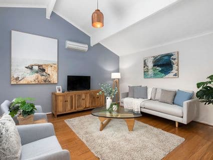 45 Arnold Drive, Chelsea - Image 1