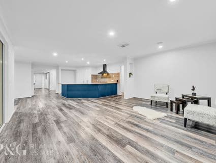 14 Osmington Circle, Narre Warren South - Thumbnail 4