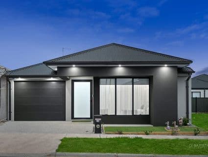 38 Callicoma Street, Mickleham - Image 1