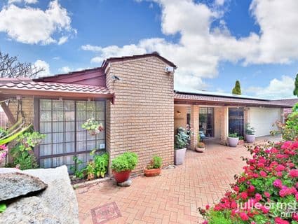 28 The Crest, Woodvale - Image 1