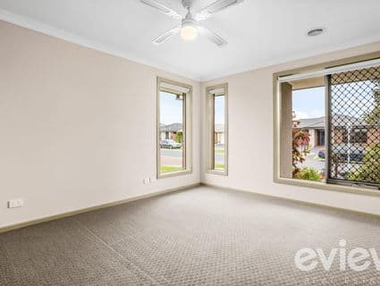 122 Park Orchard Drive, Pakenham - Thumbnail 5
