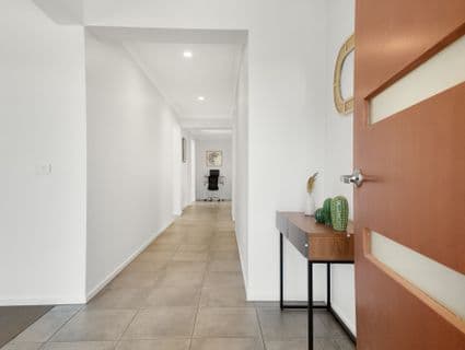 5 Treacle Road, Manor Lakes - Thumbnail 2