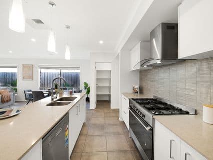 5 Treacle Road, Manor Lakes - Thumbnail 8
