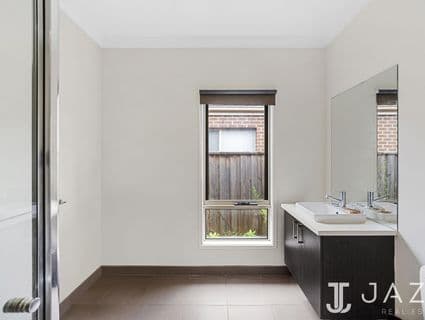 49 Denman Drive, Point Cook - Thumbnail 8
