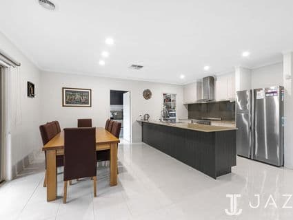 10 Trimotor Road, Point Cook - Thumbnail 5