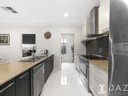 10 Trimotor Road, Point Cook - Thumbnail 6