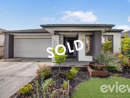 18 Devine Drive, Pakenham - Image 1