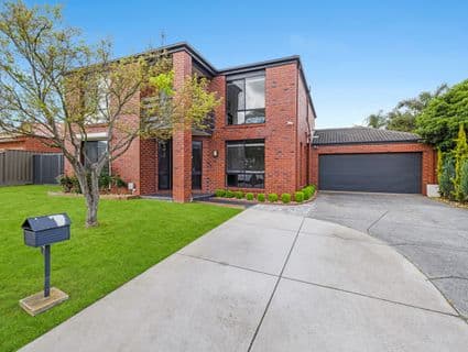 15 Tarcoola Drive, Narre Warren - Image 1