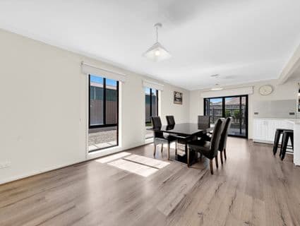 15 Tarcoola Drive, Narre Warren - Thumbnail 3