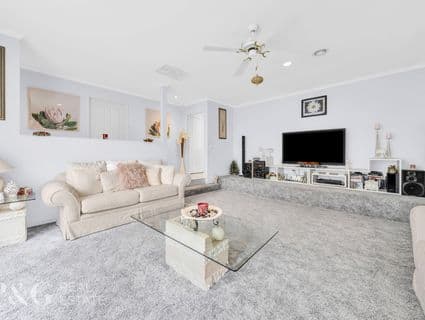 5 McCartney Drive, Narre Warren South - Thumbnail 3