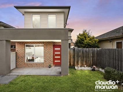 2/37 Sylvan Grove, Pascoe Vale - Thumbnail 2