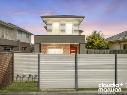 2/37 Sylvan Grove, Pascoe Vale - Thumbnail 3