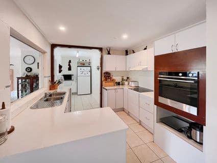 8 Thompson Road, Ross Creek - Thumbnail 6