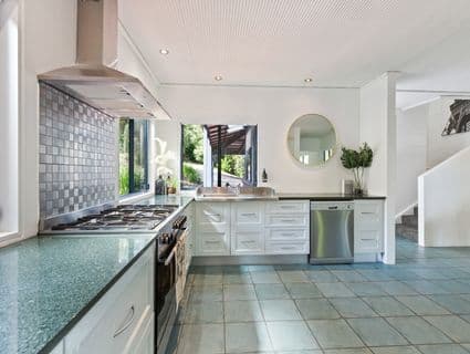 4 Bellbird Court, Wolumla - Thumbnail 2