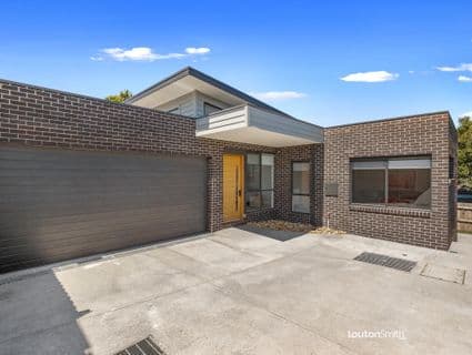 404, Mooroolbark - Image 1