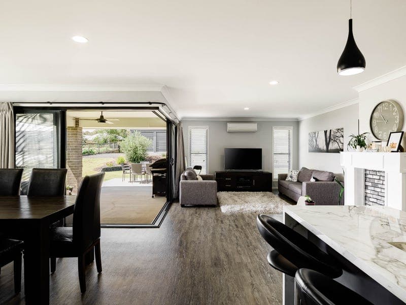 14 Monarch Street, Meringandan West - Thumbnail 3