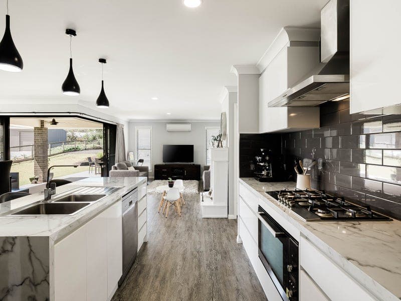 14 Monarch Street, Meringandan West - Thumbnail 4