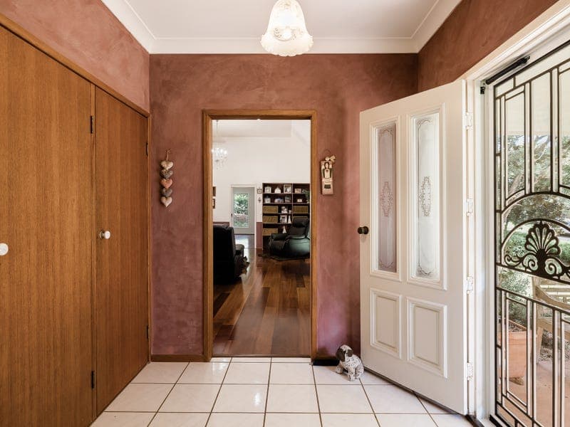 25 Grey Gums Drive, Blue Mountain Heights - Thumbnail 3