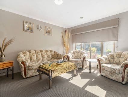 5 Tiarne Crescent, Hampton Park - Thumbnail 4
