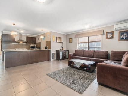 5 Tiarne Crescent, Hampton Park - Thumbnail 7
