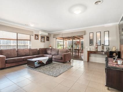 5 Tiarne Crescent, Hampton Park - Thumbnail 8