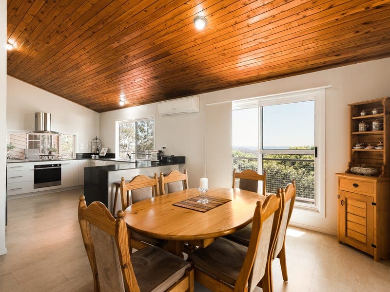 8 Rangeview Road, Blue Mountain Heights - Thumbnail 6