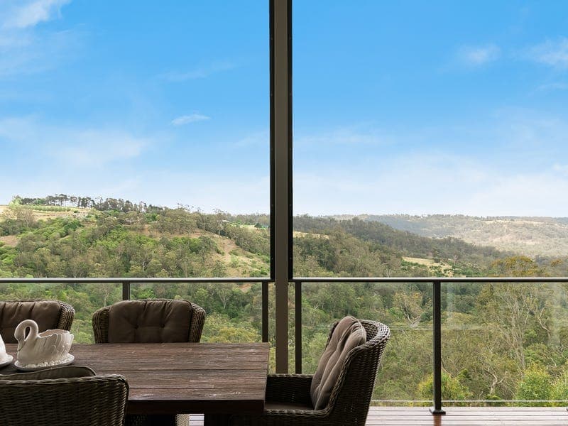 12 Vayro Road, Blue Mountain Heights - Thumbnail 8