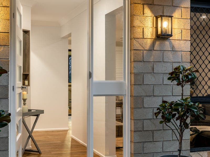 15 Hillview Court, Top Camp - Thumbnail 3