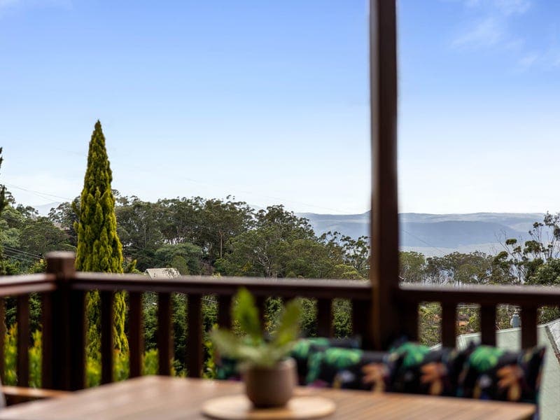 House 10/46A Mackenzie Street, Mount Lofty - Thumbnail 2