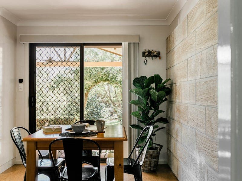10 Blue Meadow Court, Blue Mountain Heights - Thumbnail 2