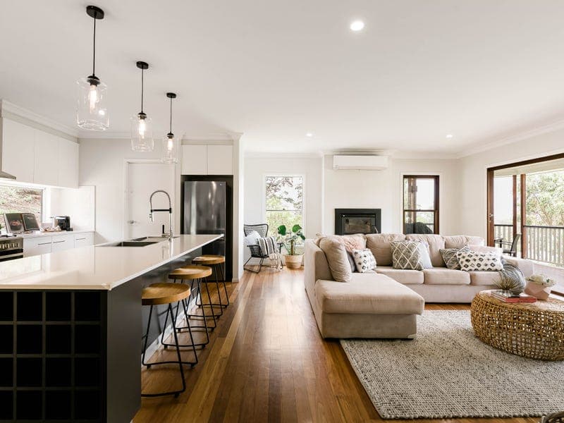 29 Zuccoli Drive, Blue Mountain Heights - Thumbnail 5