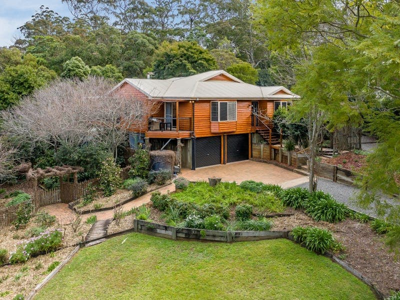 5 Buena Vista Crescent, Blue Mountain Heights - Image 1