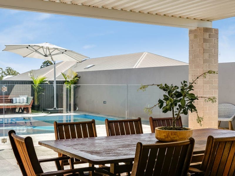 5 Blades Court, Middle Ridge - Thumbnail 2
