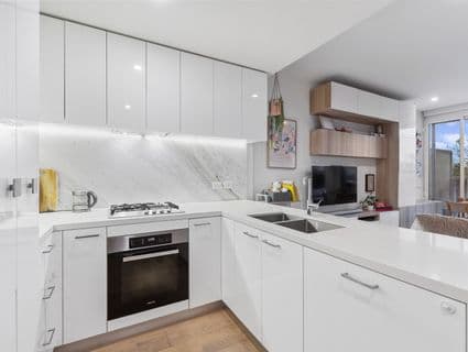 M206/188 Macaulay Road, North Melbourne - Thumbnail 6