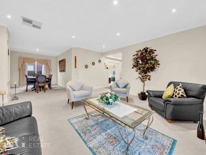 39 Arrino Crescent, Hallam - Thumbnail 4