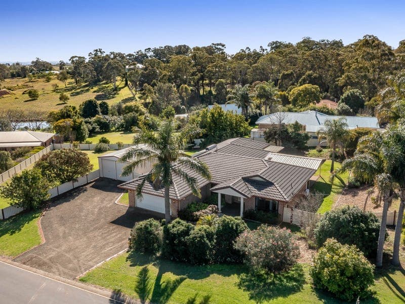 52 Kratzke Road, Highfields - Image 1